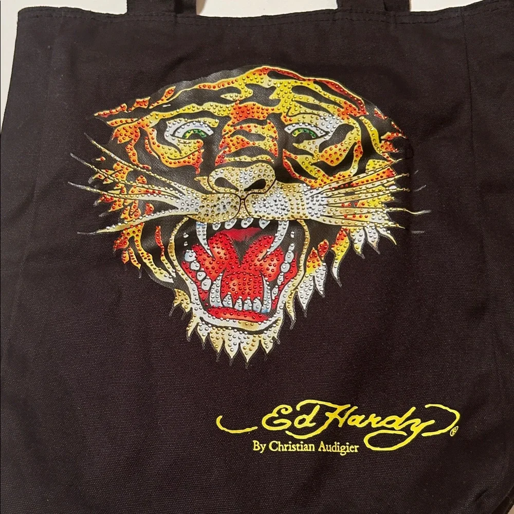 Ed Hardy Black Tote with Fierce Tiger Graphic - Picture 6 of 9